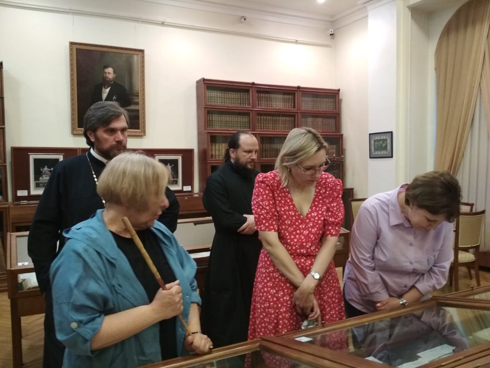 Гости со Смоленщины побывали на экскурсии в Музее книги